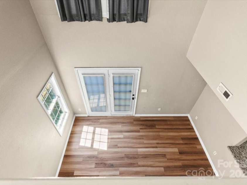 8610 Sawleaf Court, Charlotte, NC 28215.  MLS# CAR4257465, YatesRealty ID 20899. 