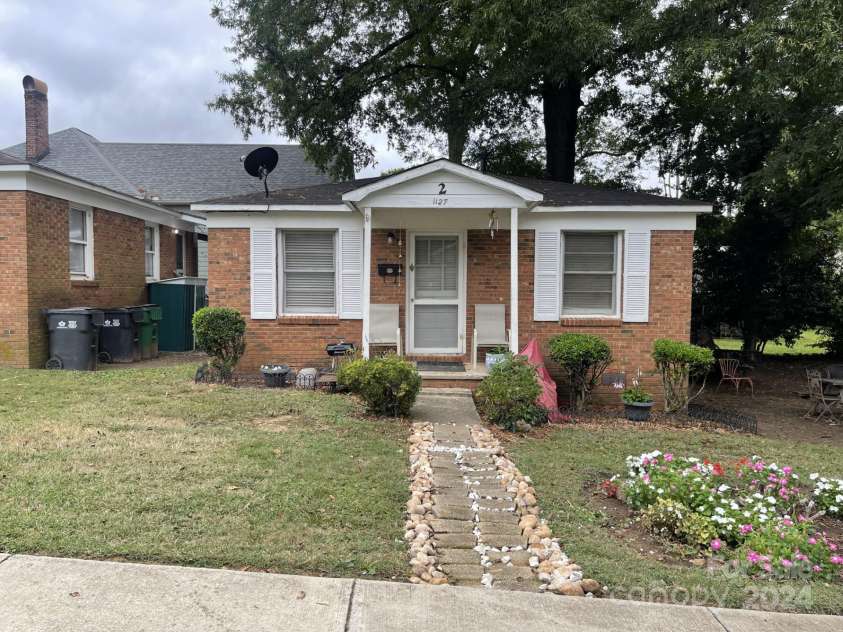 1127 Allen Street, Charlotte, NC 28205.  MLS# CAR4184656, YatesRealty ID 209. 