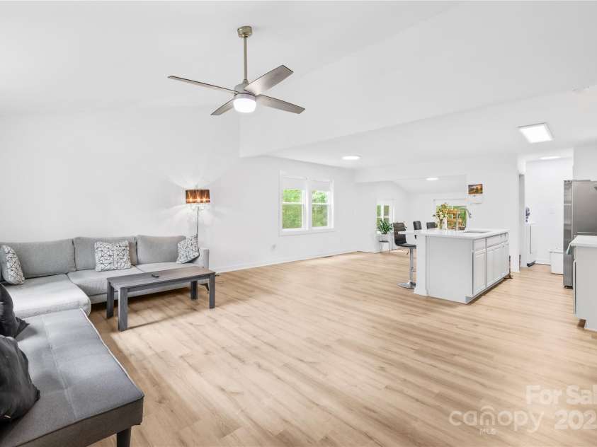 221 Reliance Road, Kings Mountain, NC 28086.  MLS# CAR4266635, YatesRealty ID 209. 