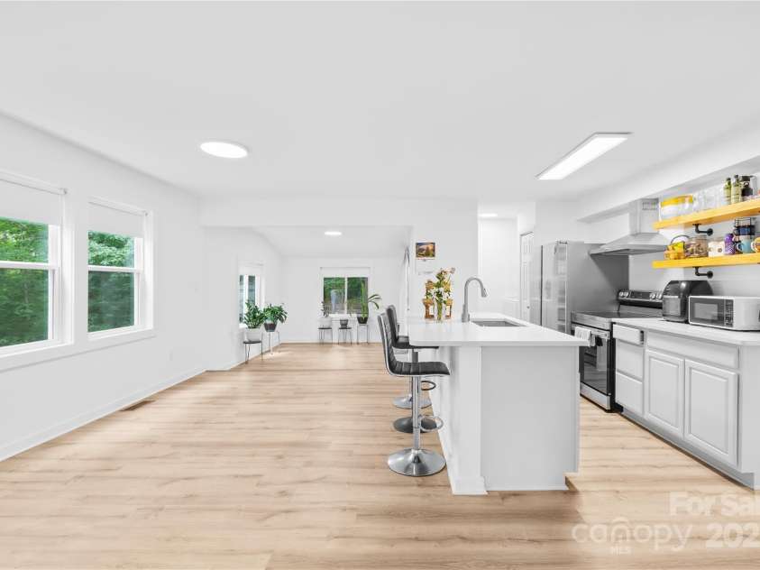 221 Reliance Road, Kings Mountain, NC 28086.  MLS# CAR4266635, YatesRealty ID 209. 