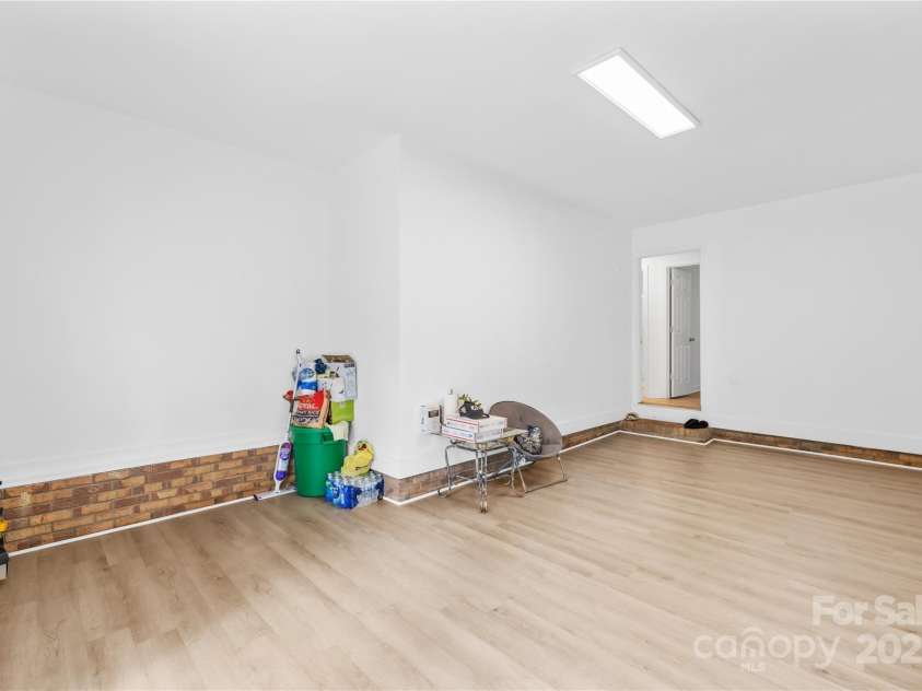 221 Reliance Road, Kings Mountain, NC 28086.  MLS# CAR4266635, YatesRealty ID 209. Bonus Room