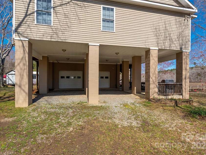 2504 Cottage Lane, Liberty Hill, SC 29074.  MLS# CAR4232116, YatesRealty ID 2090. Carport and Garage