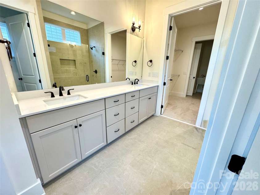 2980 Alveston Drive, Concord, NC 28027.  MLS# CAR4331969, YatesRealty ID 2090. 