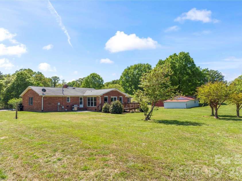 2503 White Store Road, Wingate, NC 28174.  MLS# CAR4368423, YatesRealty ID 20901. 