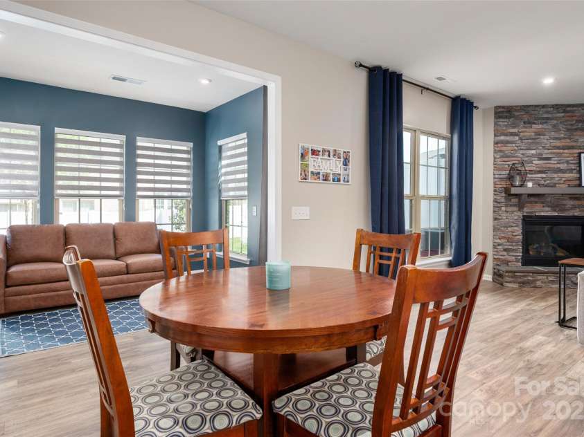 5014 Forest Hills Place, Fort Mill, SC 29707.  MLS# CAR4256572, YatesRealty ID 20906. 