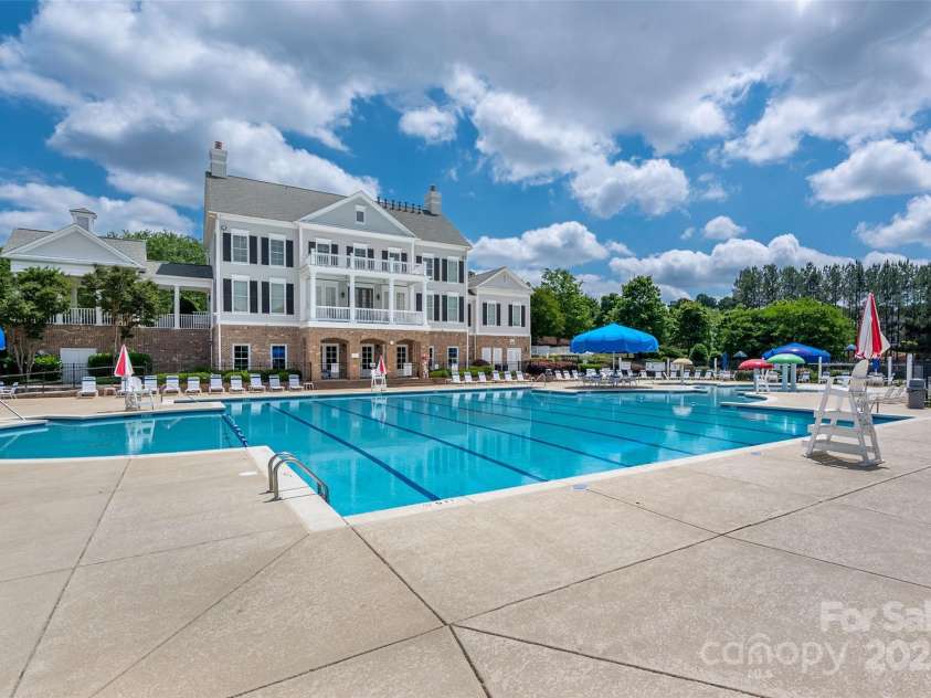 5014 Forest Hills Place, Fort Mill, SC 29707.  MLS# CAR4256572, YatesRealty ID 20906. 