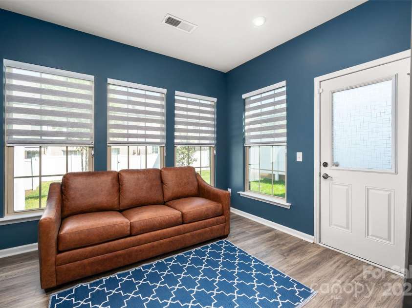 5014 Forest Hills Place, Fort Mill, SC 29707.  MLS# CAR4256572, YatesRealty ID 20906. Sunroom