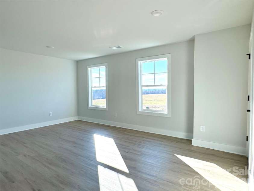 118 Doby Road, Mocksville, NC 27028.  MLS# CAR4378564, YatesRealty ID 20908. 