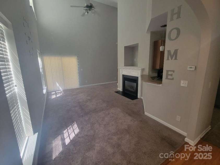 1715 Crabapple Tree Lane, Charlotte, NC 28214.  MLS# CAR4268525, YatesRealty ID 20908. 