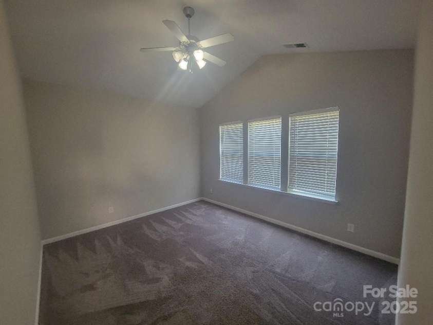 1715 Crabapple Tree Lane, Charlotte, NC 28214.  MLS# CAR4268525, YatesRealty ID 20908. 