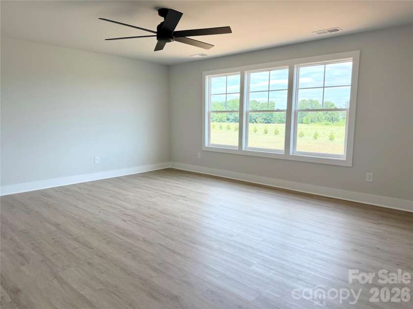 2440 Sandy Springs Road, Mocksville, NC 27028.  MLS# CAR4378574, YatesRealty ID 20909. Spacious Primary
