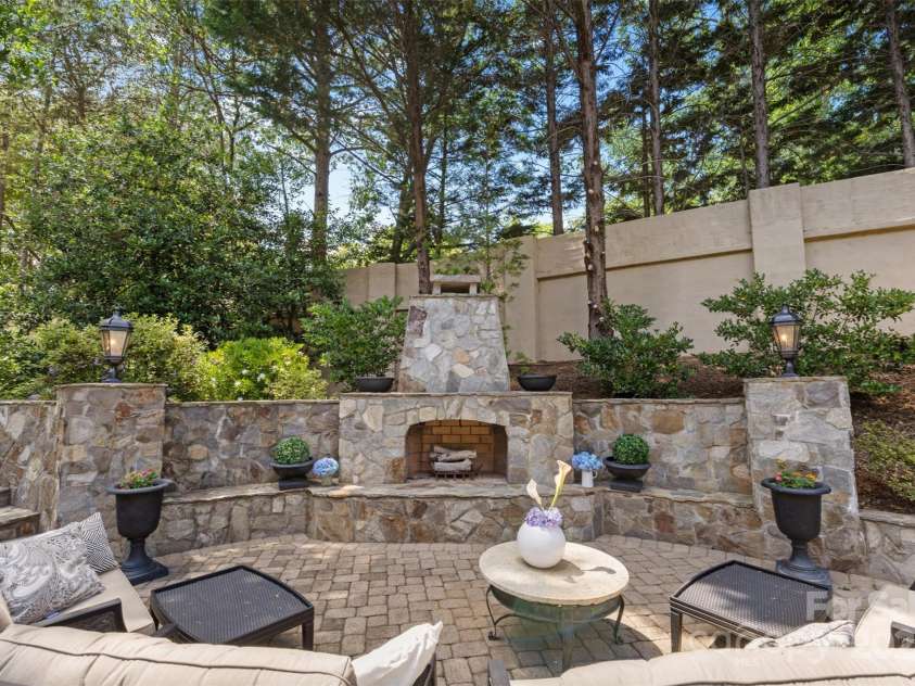 1405 Saratoga Woods Drive, Waxhaw, NC 28173.  MLS# CAR4264513, YatesRealty ID 20910. 