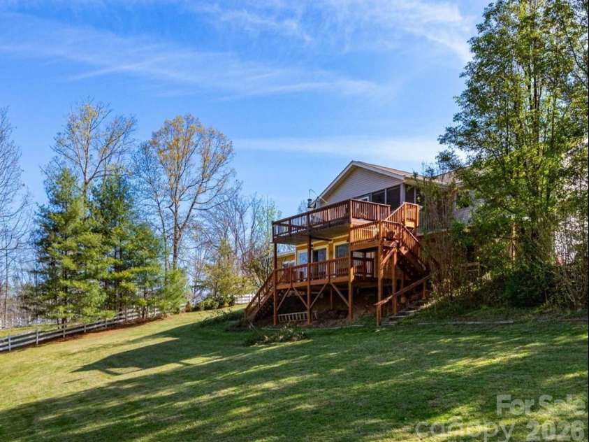 6 Arrowhead Lane, Weaverville, NC 28787.  MLS# CAR4363937, YatesRealty ID 20910. 2 Level Decks!