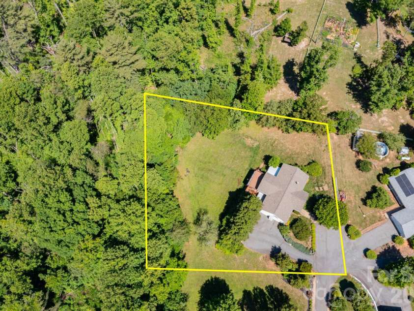 6 Arrowhead Lane, Weaverville, NC 28787.  MLS# CAR4363937, YatesRealty ID 20910. Aerial Image - Approximate Property Lines