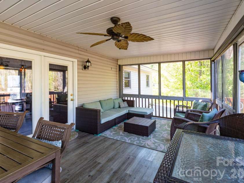 6 Arrowhead Lane, Weaverville, NC 28787.  MLS# CAR4363937, YatesRealty ID 20910. Sunroom