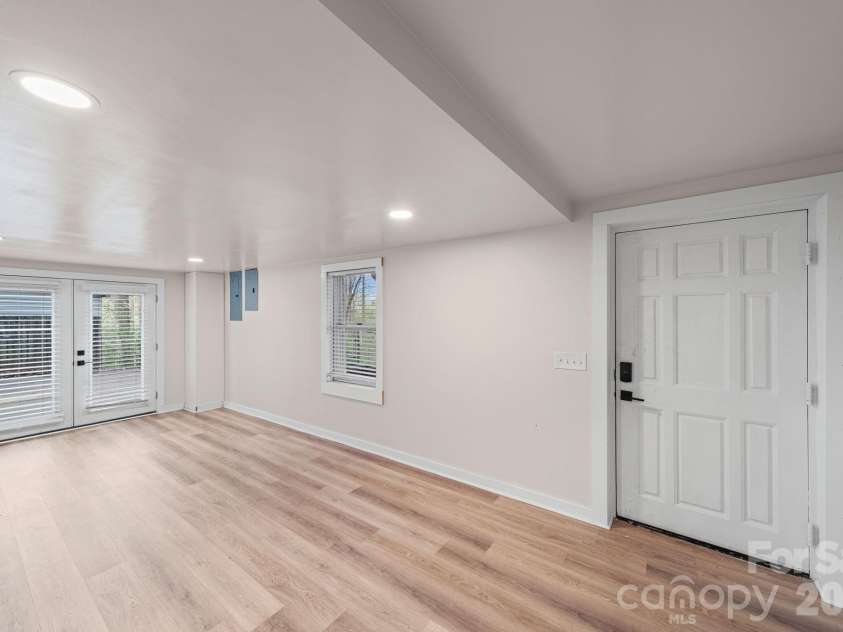 200 Maple Court, Lexington, NC 27295.  MLS# CAR4390895, YatesRealty ID 20911. Basement