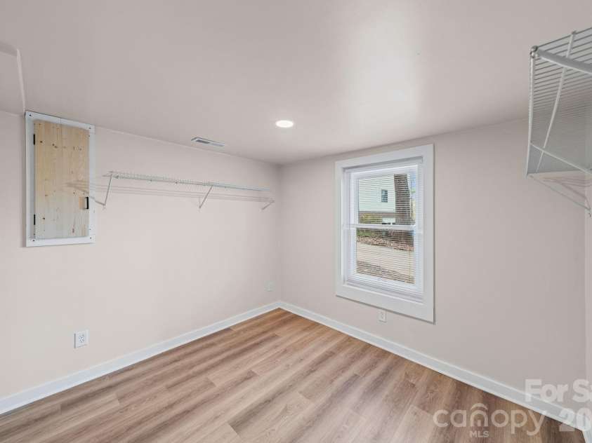 200 Maple Court, Lexington, NC 27295.  MLS# CAR4390895, YatesRealty ID 20911. Basement Bedroom