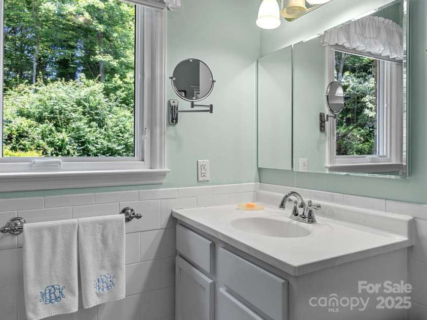266 Case Street, Columbus, NC 28722.  MLS# CAR4265986, YatesRealty ID 20911. Primary Bathroom