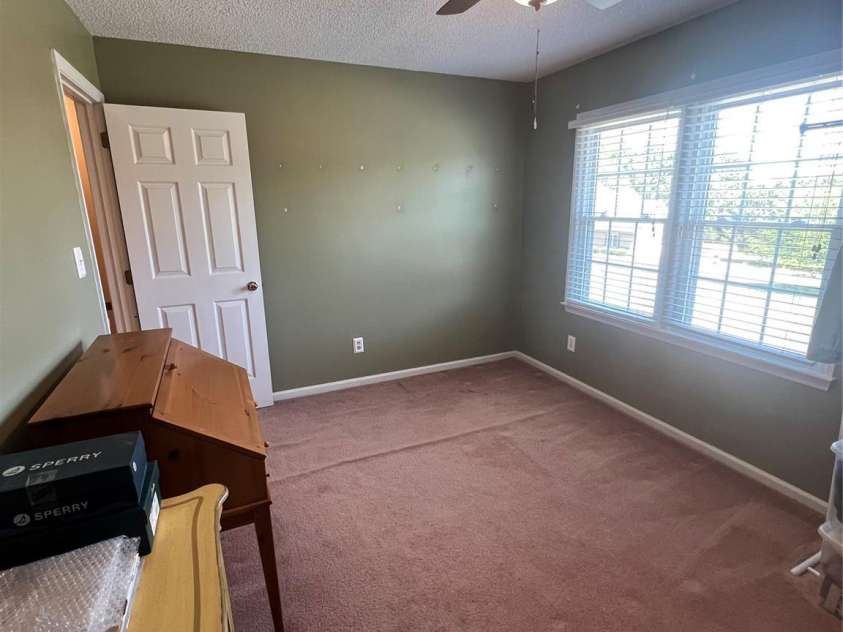 837 Deerfield Drive, Mount Holly, NC 28120.  MLS# CAR4375900, YatesRealty ID 20913. 