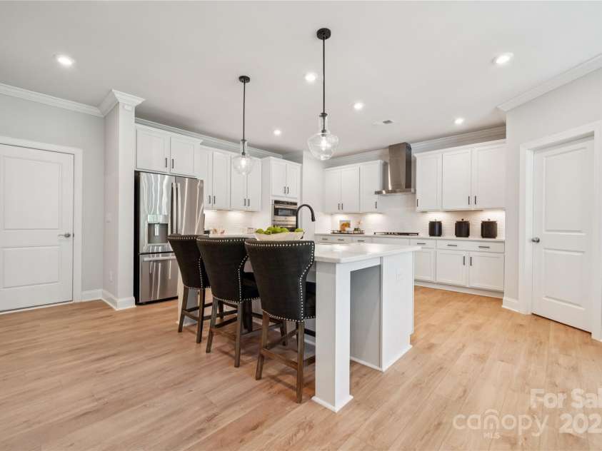 204 Coronado Avenue, Matthews, NC 28104.  MLS# CAR4271326, YatesRealty ID 20914. Example Photo