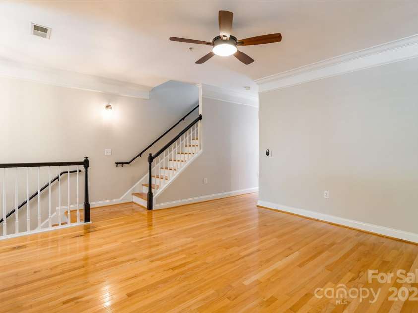 14222 Richmond Park Avenue, Charlotte, NC 28277.  MLS# CAR4271322, YatesRealty ID 20915. 
