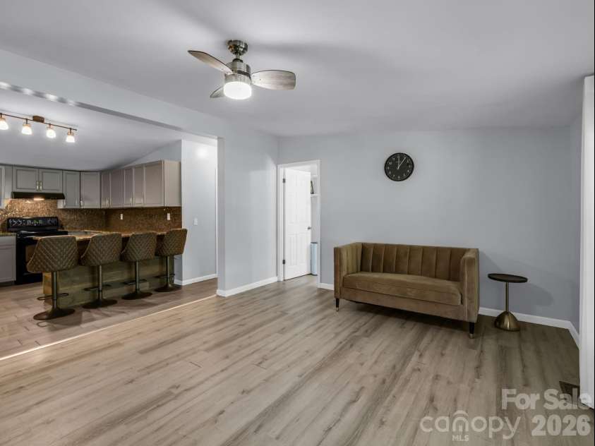 285 Dix Creek No 1 Road, Leicester, NC 28748.  MLS# CAR4374452, YatesRealty ID 20917. 