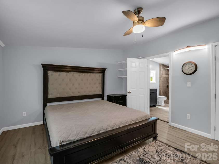 285 Dix Creek No 1 Road, Leicester, NC 28748.  MLS# CAR4374452, YatesRealty ID 20917. 