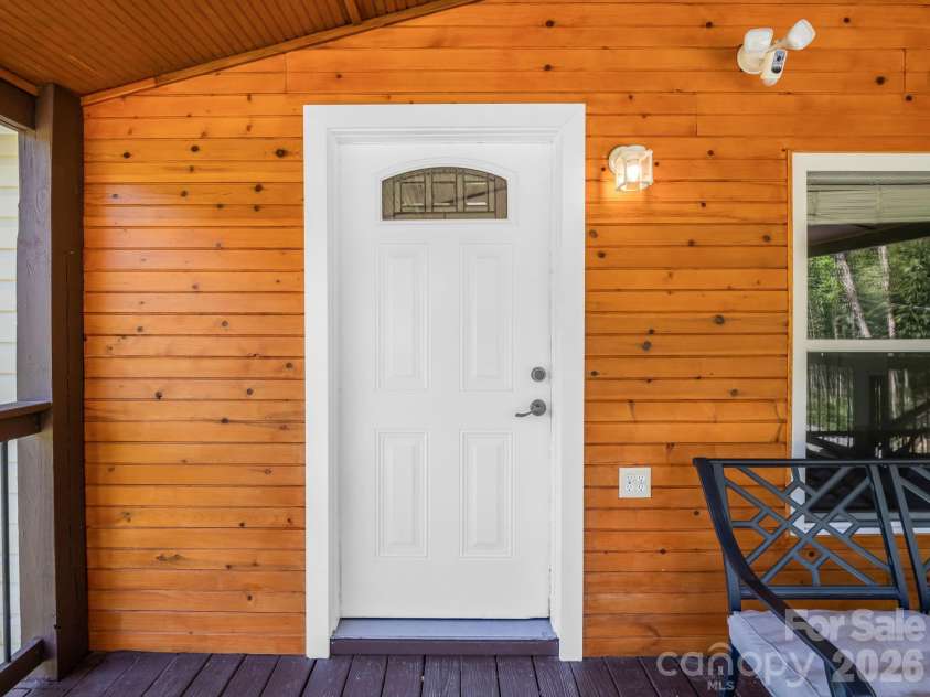 285 Dix Creek No 1 Road, Leicester, NC 28748.  MLS# CAR4374452, YatesRealty ID 20917. Front door