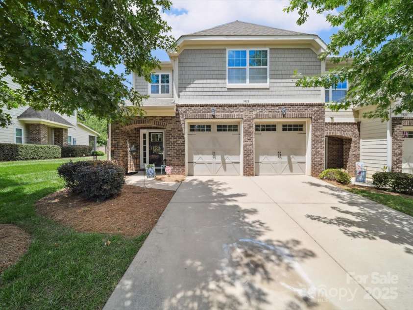 9428 Carneros Creek Road, Charlotte, NC 28214.  MLS# CAR4272319, YatesRealty ID 20918. 