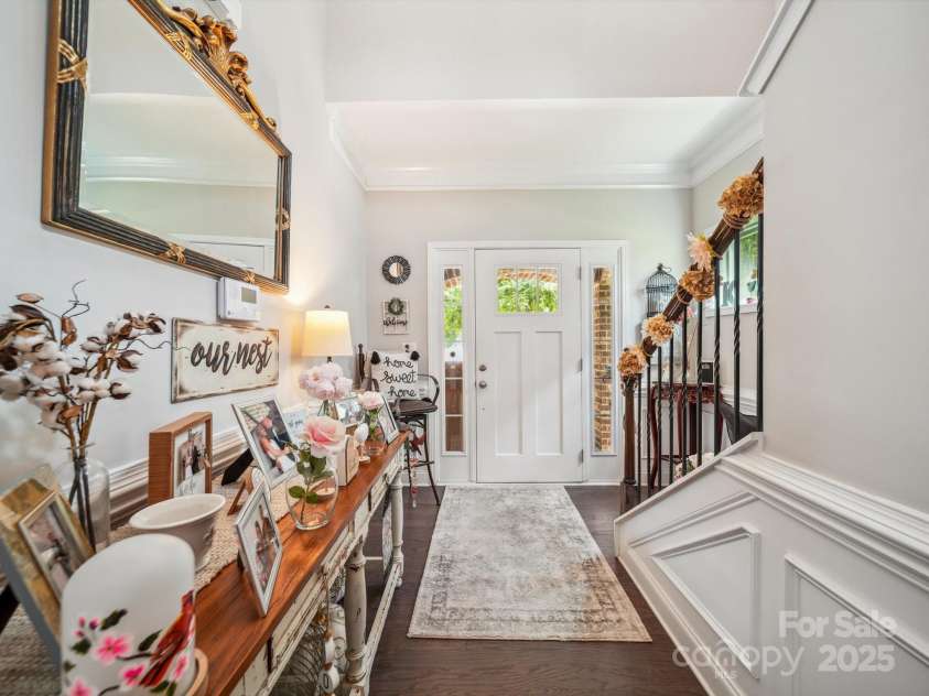 9428 Carneros Creek Road, Charlotte, NC 28214.  MLS# CAR4272319, YatesRealty ID 20918. 