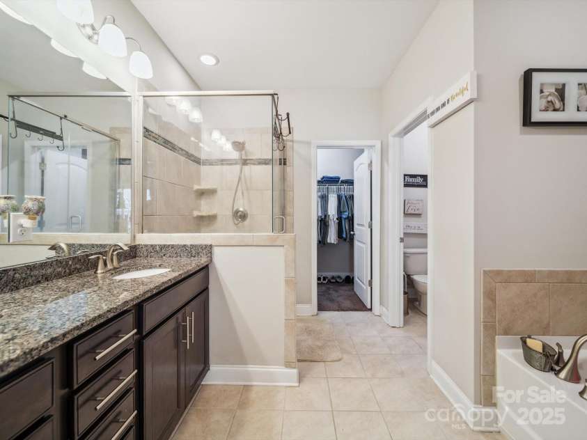 9428 Carneros Creek Road, Charlotte, NC 28214.  MLS# CAR4272319, YatesRealty ID 20918. 