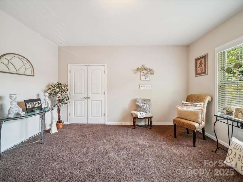 9428 Carneros Creek Road, Charlotte, NC 28214.  MLS# CAR4272319, YatesRealty ID 20918. 