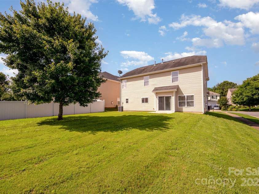124 Glade Valley Avenue, Mooresville, NC 28117.  MLS# CAR4271579, YatesRealty ID 20919. 