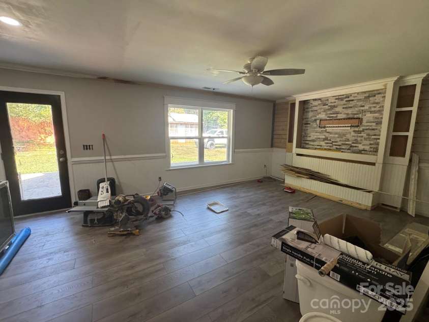 2155 Gunnars Ridge Road, Lancaster, SC 29720.  MLS# CAR4258557, YatesRealty ID 2092. 