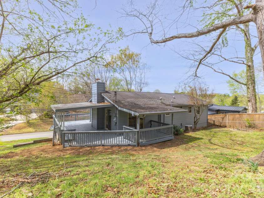 147 Elkwood Road, Asheville, NC 28804.  MLS# CAR4366440, YatesRealty ID 20921. Rear View