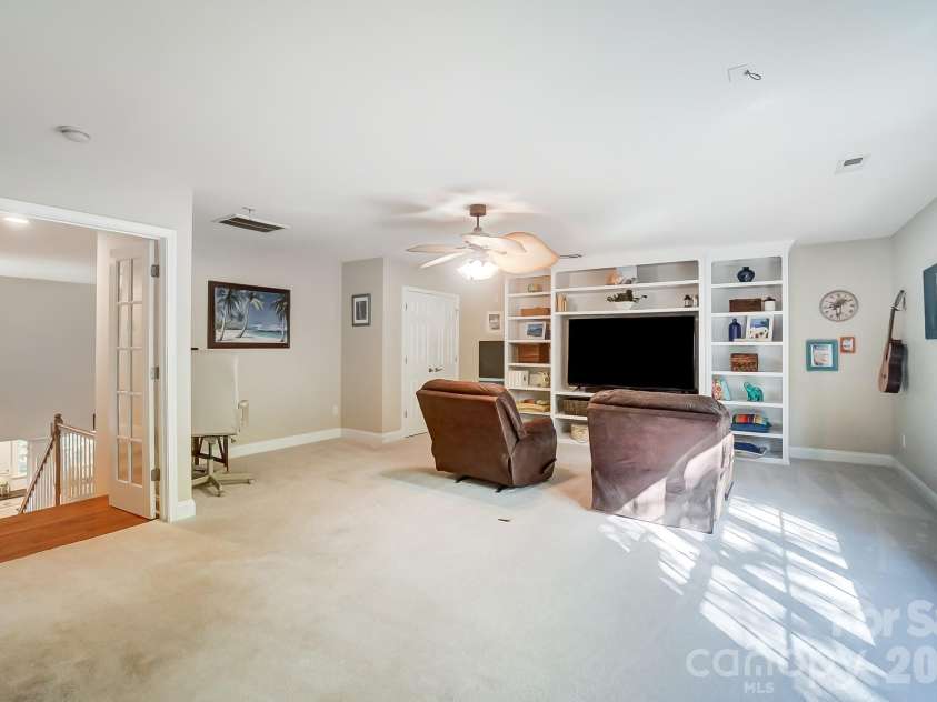 3105 Stanway Court, Waxhaw, NC 28173.  MLS# CAR4372880, YatesRealty ID 20924. Bonus Room