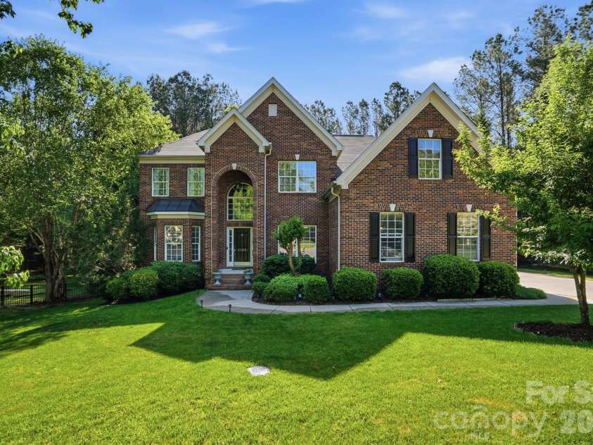 3105 Stanway Court, Waxhaw, NC 28173.  MLS# CAR4372880, YatesRealty ID 20924. Front