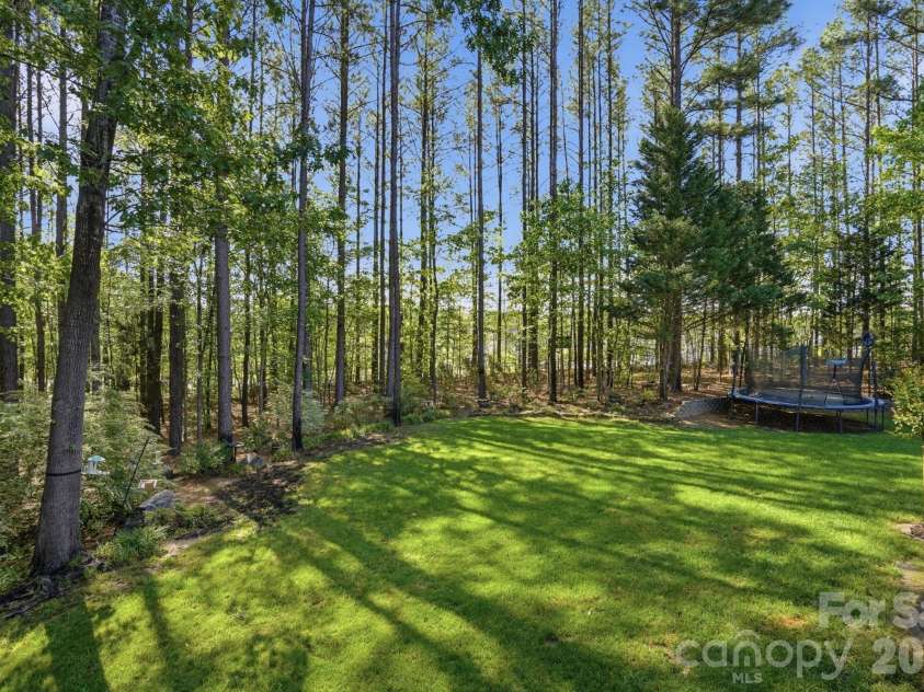 3105 Stanway Court, Waxhaw, NC 28173.  MLS# CAR4372880, YatesRealty ID 20924. Private Backyard