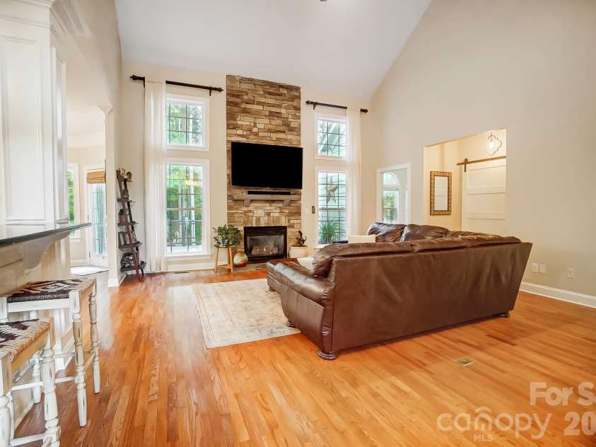 3105 Stanway Court, Waxhaw, NC 28173.  MLS# CAR4372880, YatesRealty ID 20924. Stone Fireplace