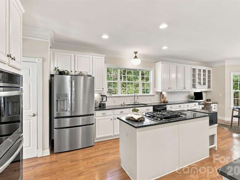 3105 Stanway Court, Waxhaw, NC 28173.  MLS# CAR4425136, YatesRealty ID 20924. 