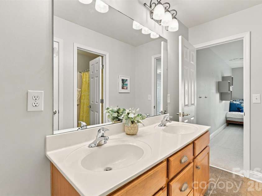 3105 Stanway Court, Waxhaw, NC 28173.  MLS# CAR4425136, YatesRealty ID 20924. 