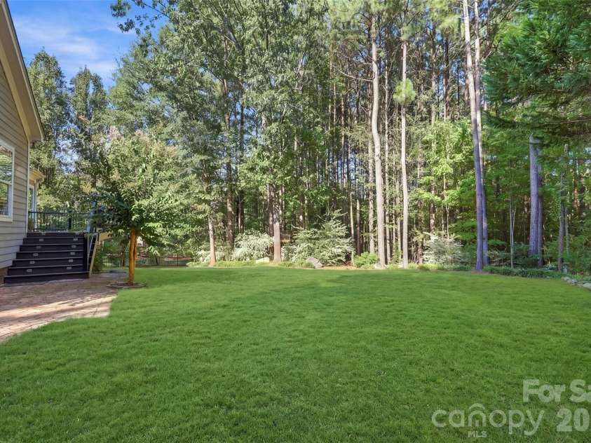 3105 Stanway Court, Waxhaw, NC 28173.  MLS# CAR4425136, YatesRealty ID 20924. Back Yard