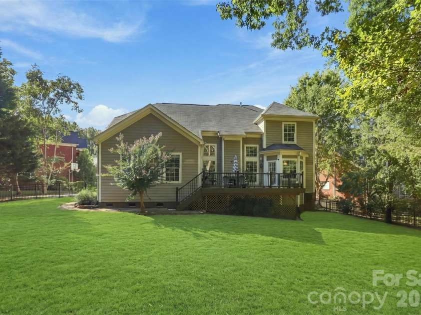 3105 Stanway Court, Waxhaw, NC 28173.  MLS# CAR4425136, YatesRealty ID 20924. Back Yard