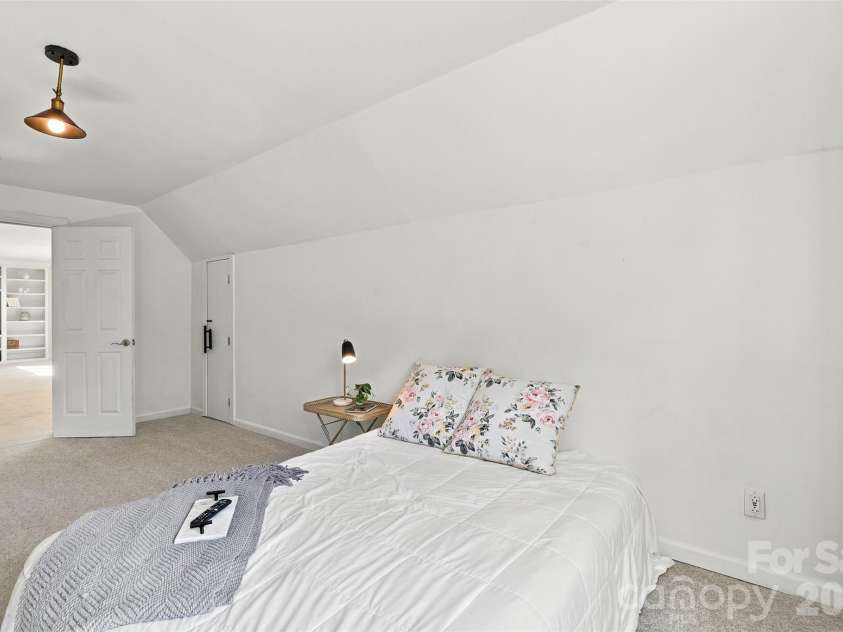 3105 Stanway Court, Waxhaw, NC 28173.  MLS# CAR4425136, YatesRealty ID 20924. Guest Room