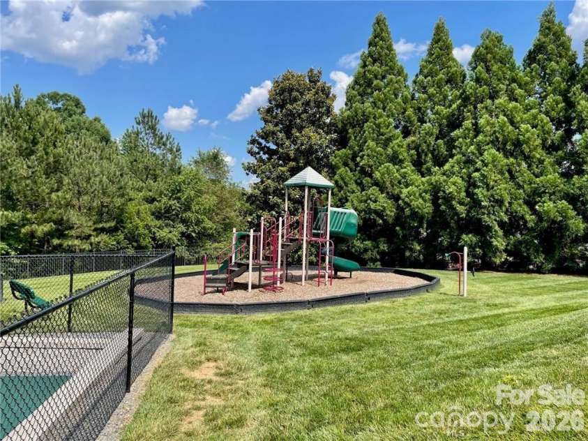 3105 Stanway Court, Waxhaw, NC 28173.  MLS# CAR4425136, YatesRealty ID 20924. Playground