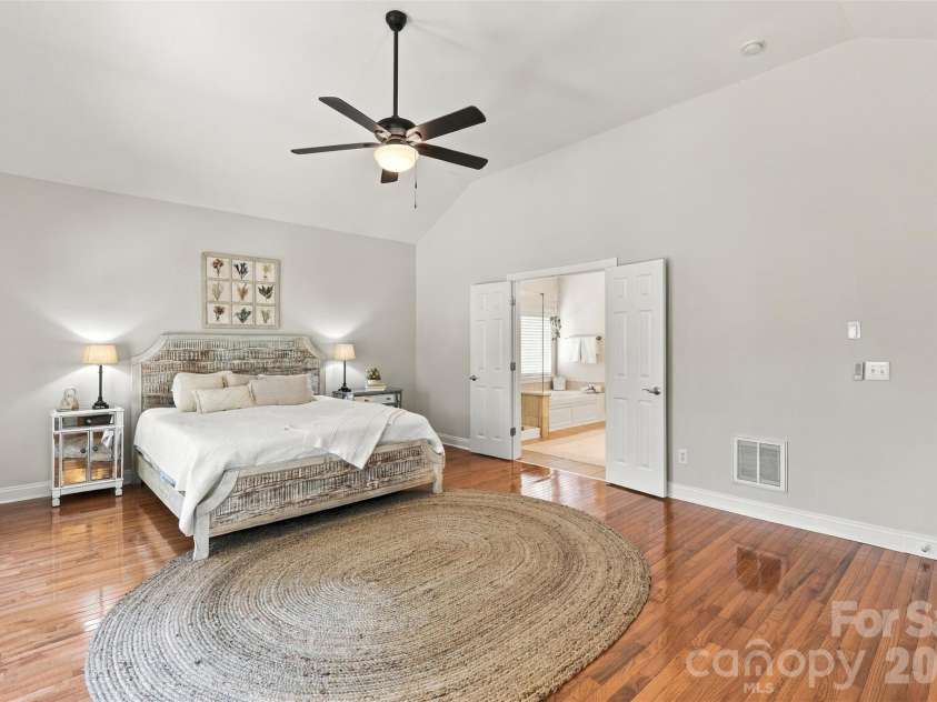 3105 Stanway Court, Waxhaw, NC 28173.  MLS# CAR4425136, YatesRealty ID 20924. Primary Bedroom on Main