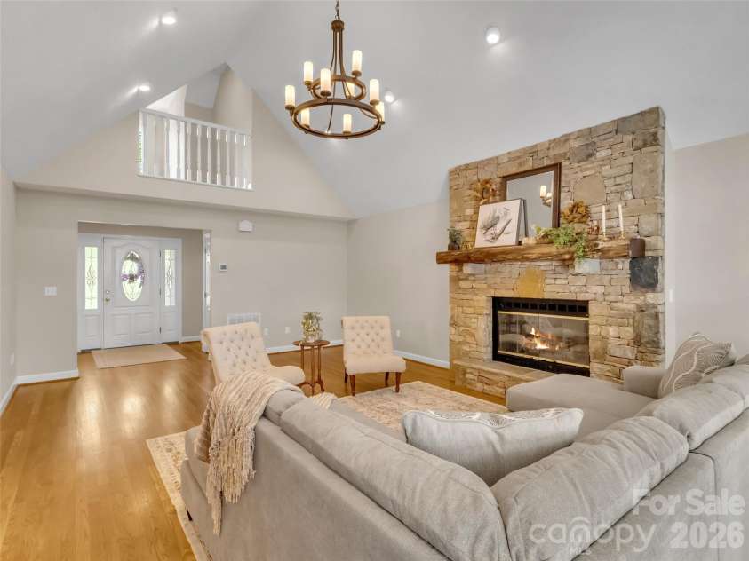 88 Adams Drive, Clyde, NC 28721.  MLS# CAR4379425, YatesRealty ID 20925. 