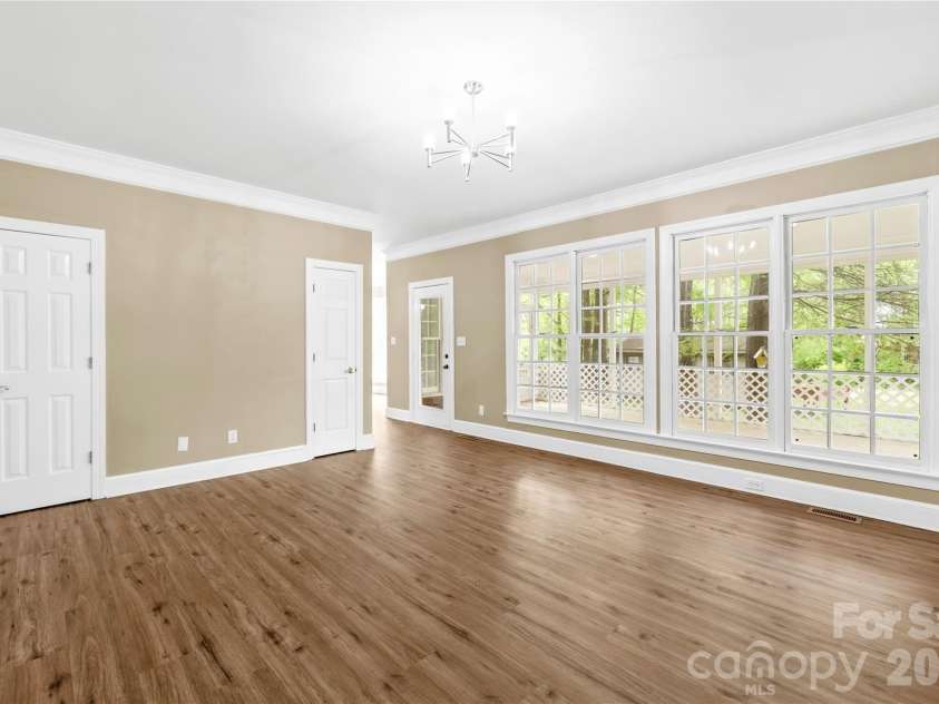 5407 Berrywood Lane, Monroe, NC 28110.  MLS# CAR4367103, YatesRealty ID 20929. 