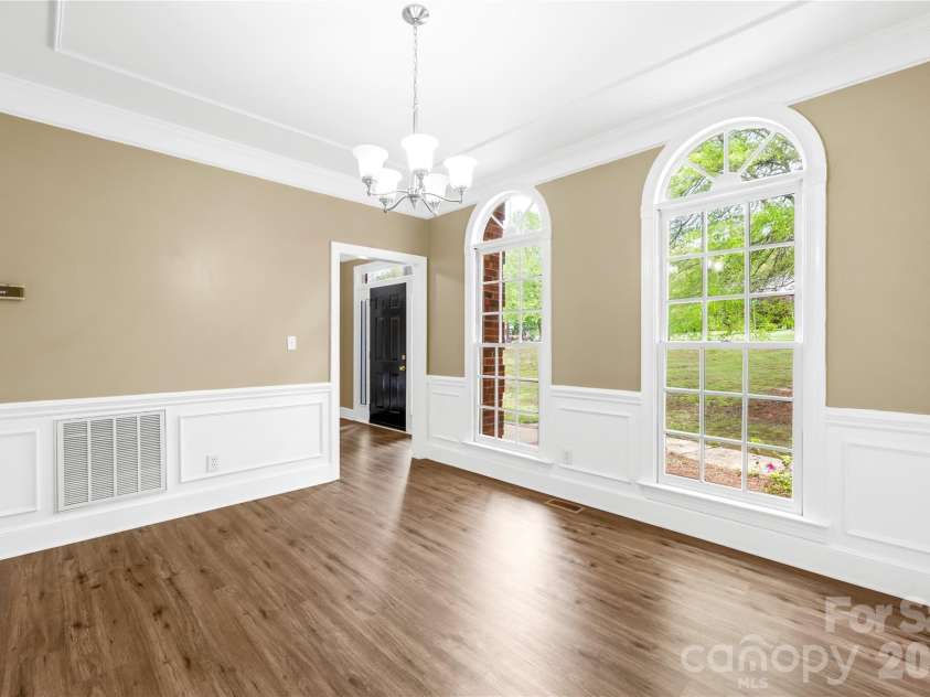 5407 Berrywood Lane, Monroe, NC 28110.  MLS# CAR4367103, YatesRealty ID 20929. 