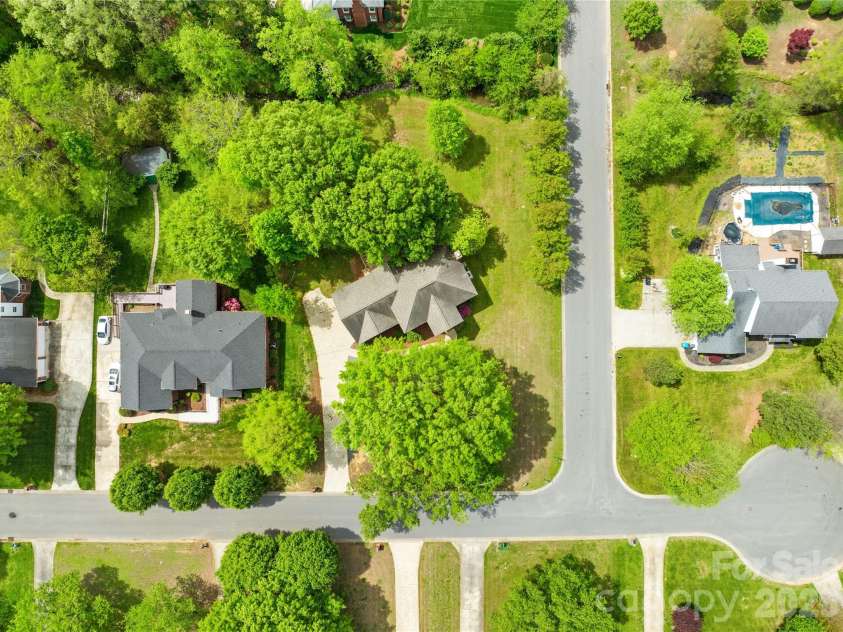 5407 Berrywood Lane, Monroe, NC 28110.  MLS# CAR4367103, YatesRealty ID 20929. 